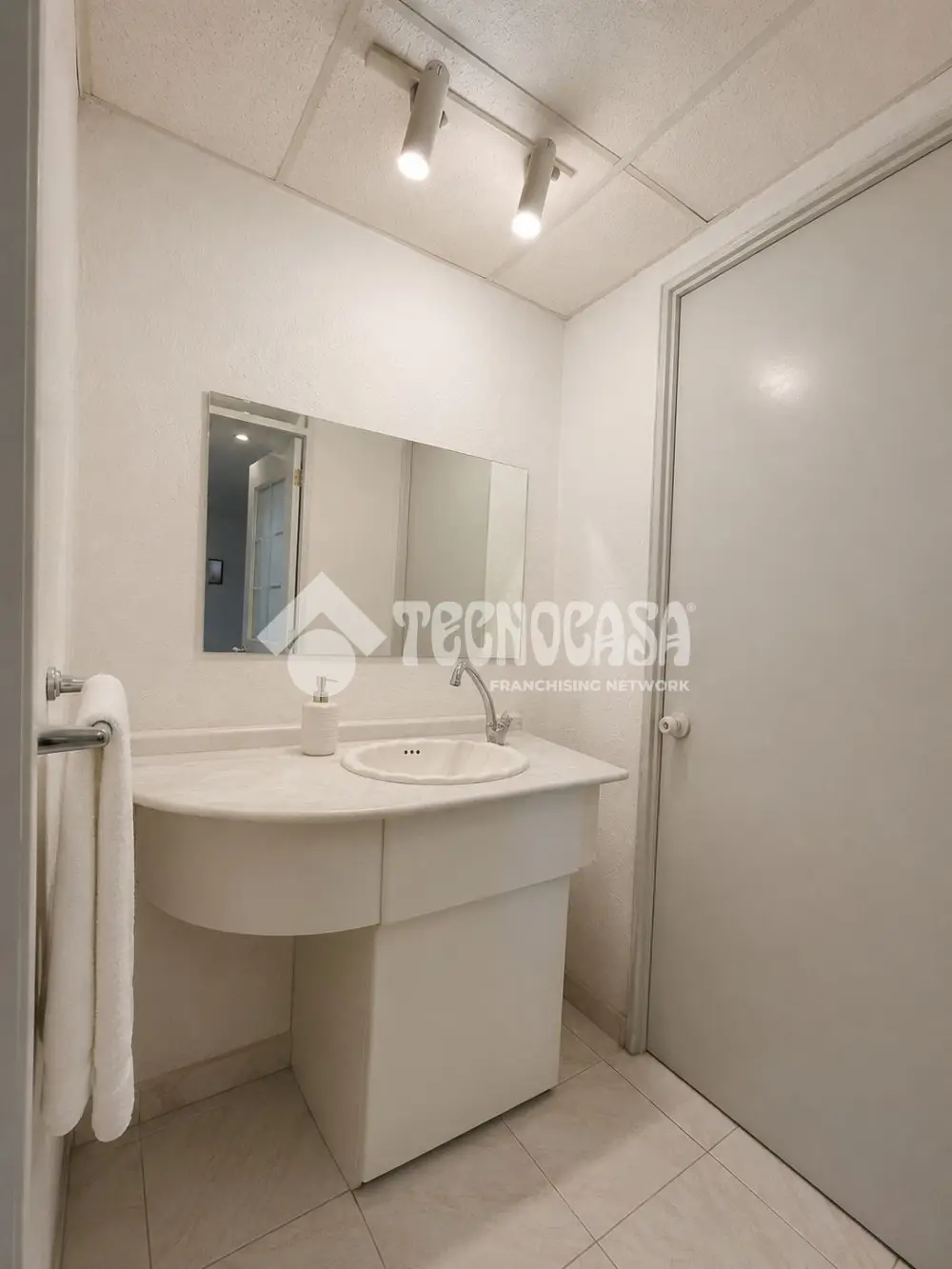 Oficina en del Valle Sur — foto 9
