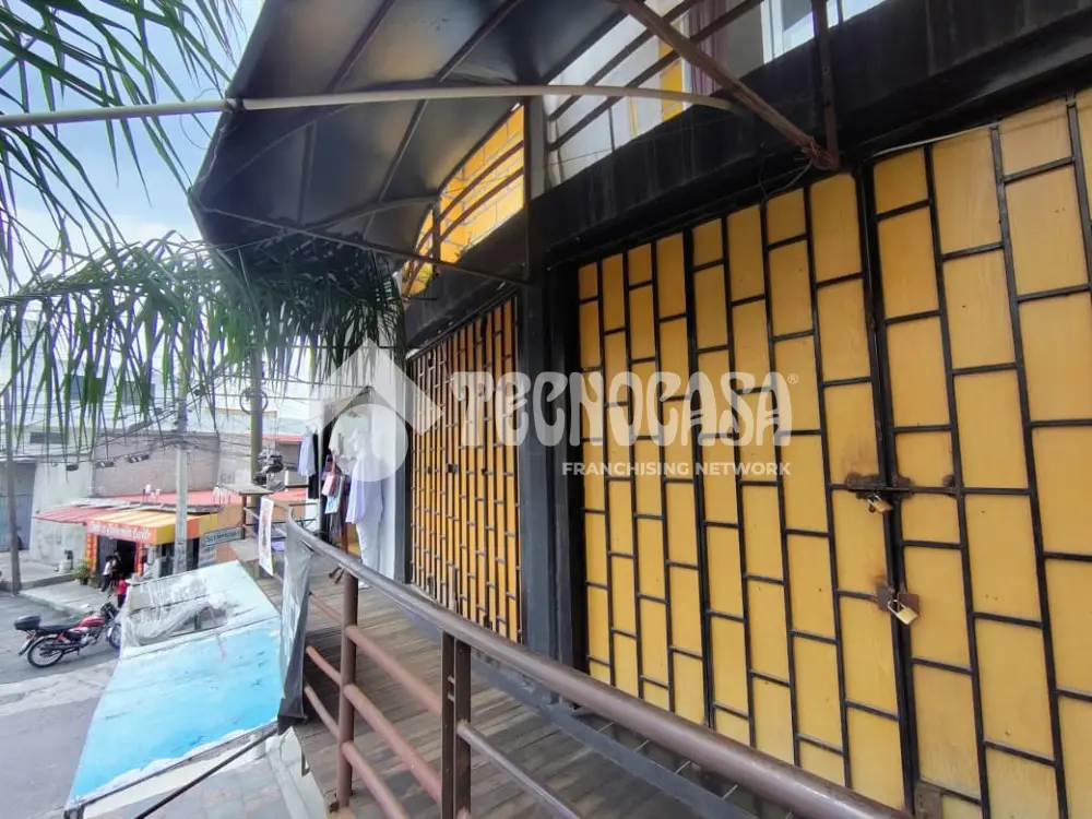 Local Comercial en Miguel Hidalgo 4a Seccion