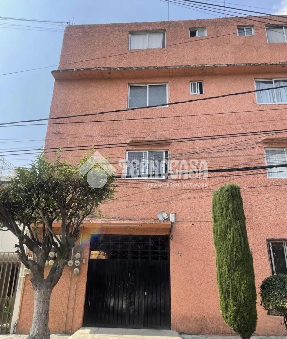 Edificio en Viveros de la Loma — foto 2