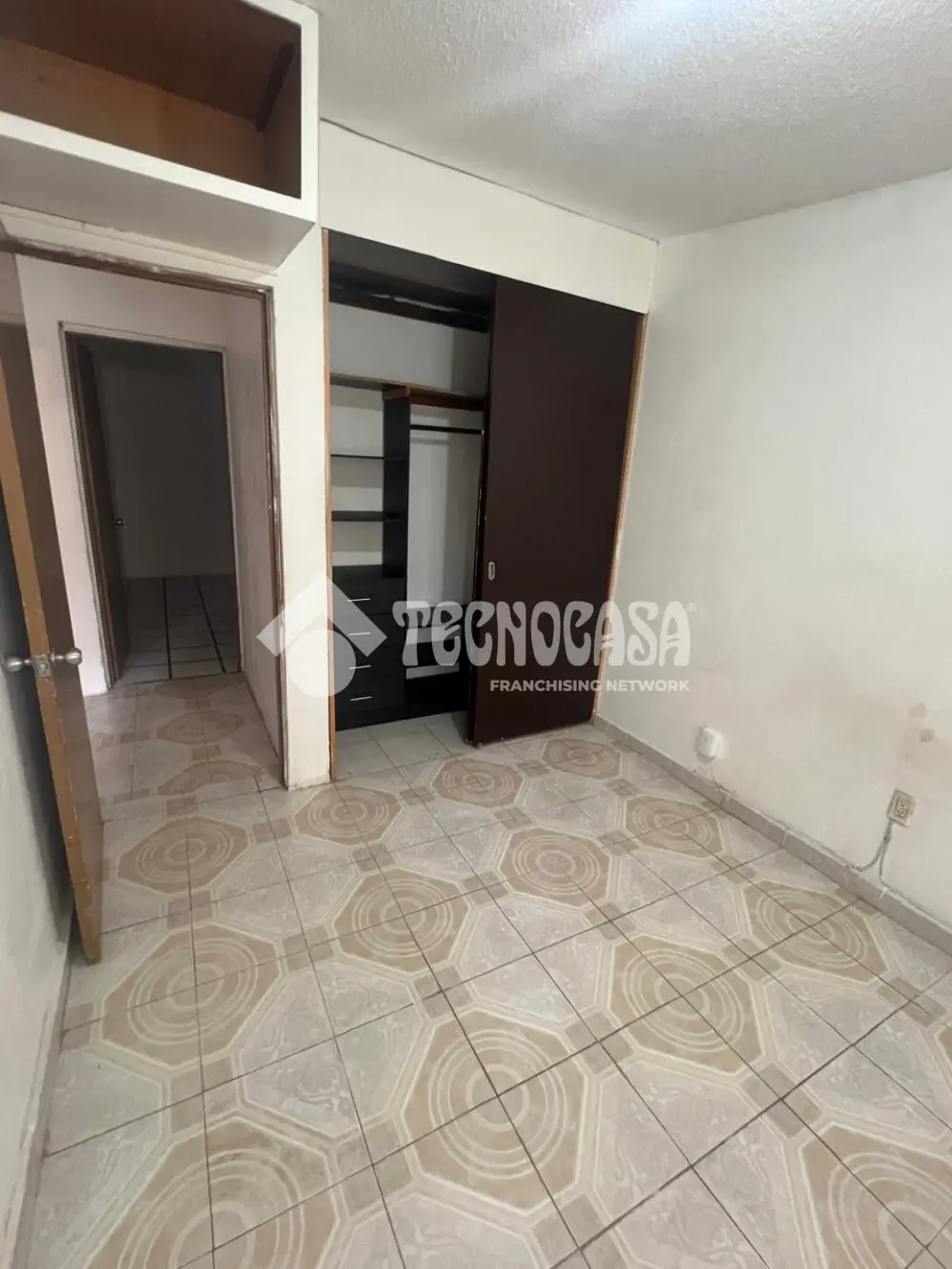 Edificio en Viveros de la Loma — foto 7