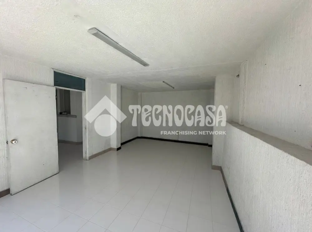 Local Comercial en el Caracol — foto 4