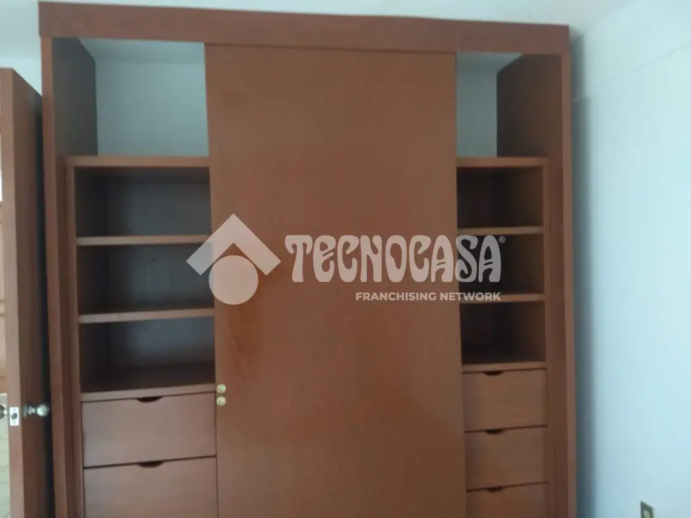 Edificio en Profesor J. Arturo Lopez Martinez — foto 7