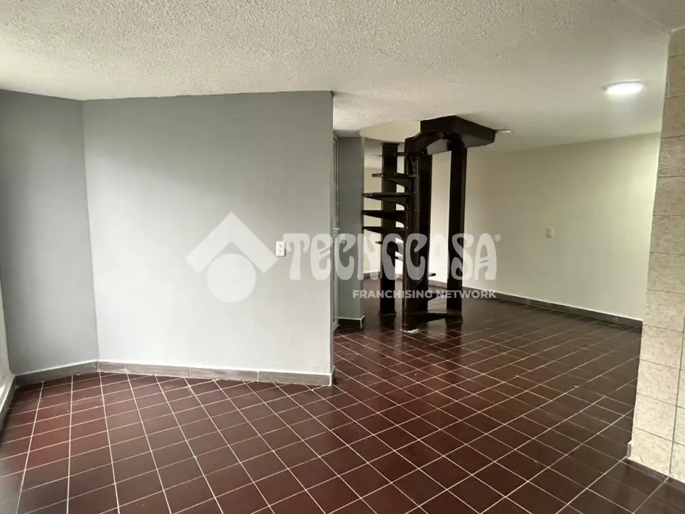 Casa Duplex en Miguel Hidalgo 4a Seccion — foto 3