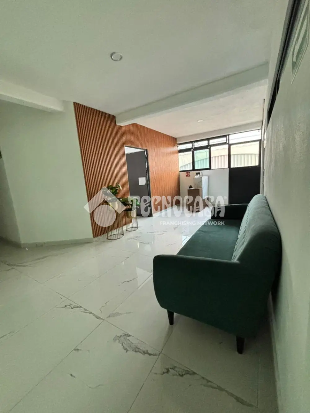 Local Comercial en Emiliano Zapata — foto 4