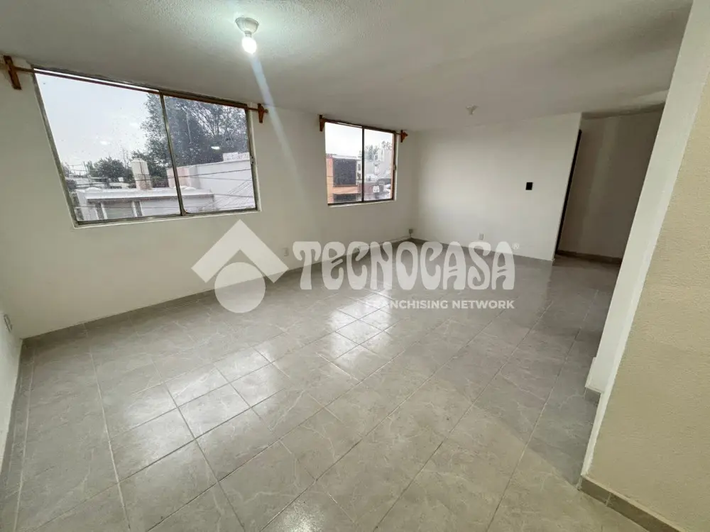 Departamento en Jardines de Santa Monica