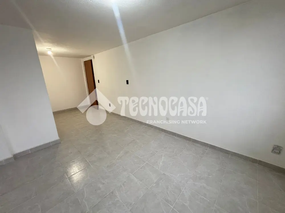 Departamento en Jardines de Santa Monica — foto 2