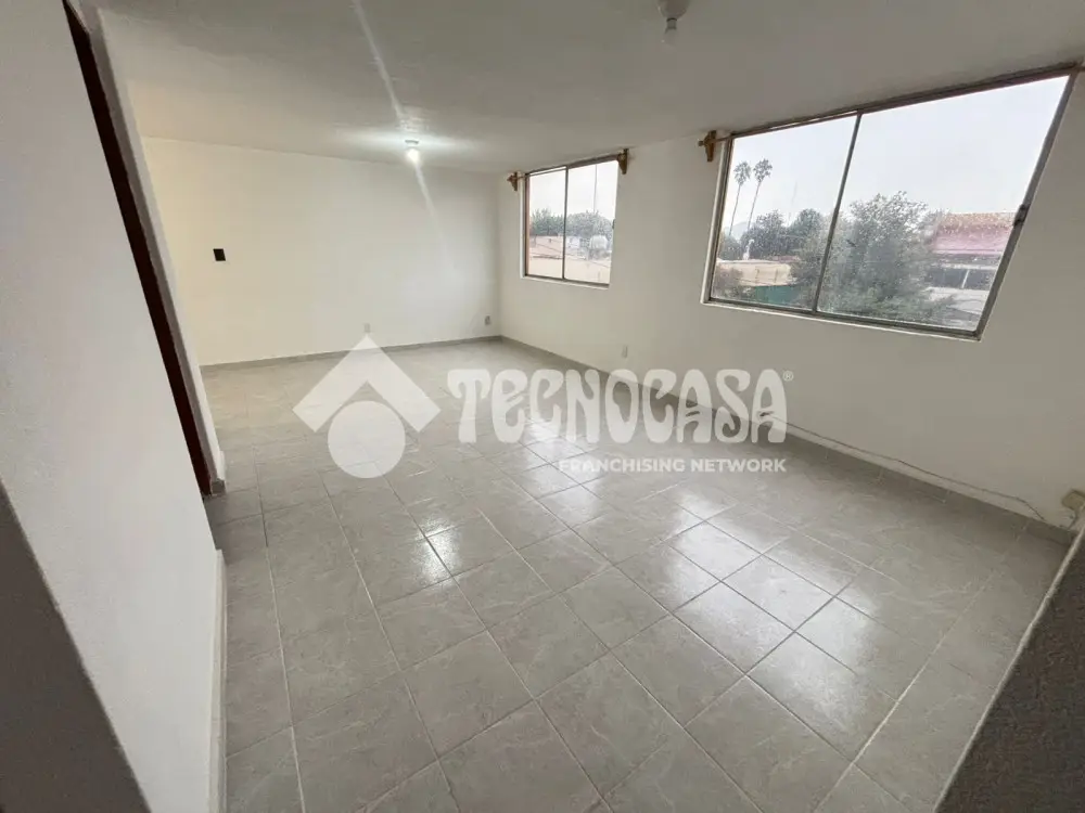 Departamento en Jardines de Santa Monica — foto 4