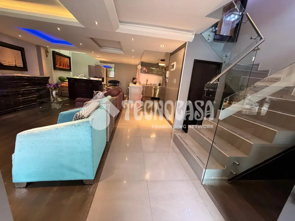 Casa en Condominio en Arcos Centenario — foto 2
