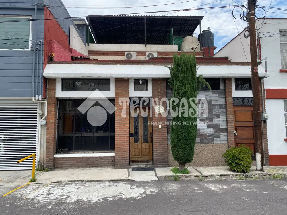 Casa en Unidad Modelo