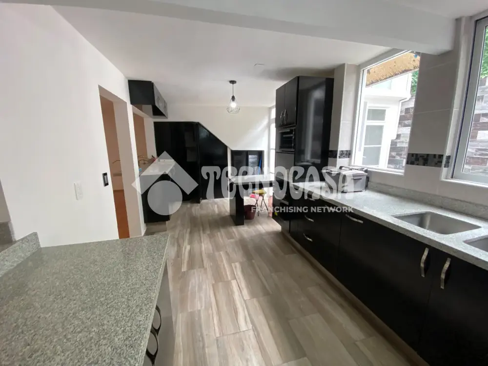Casa en Unidad Modelo — foto 11