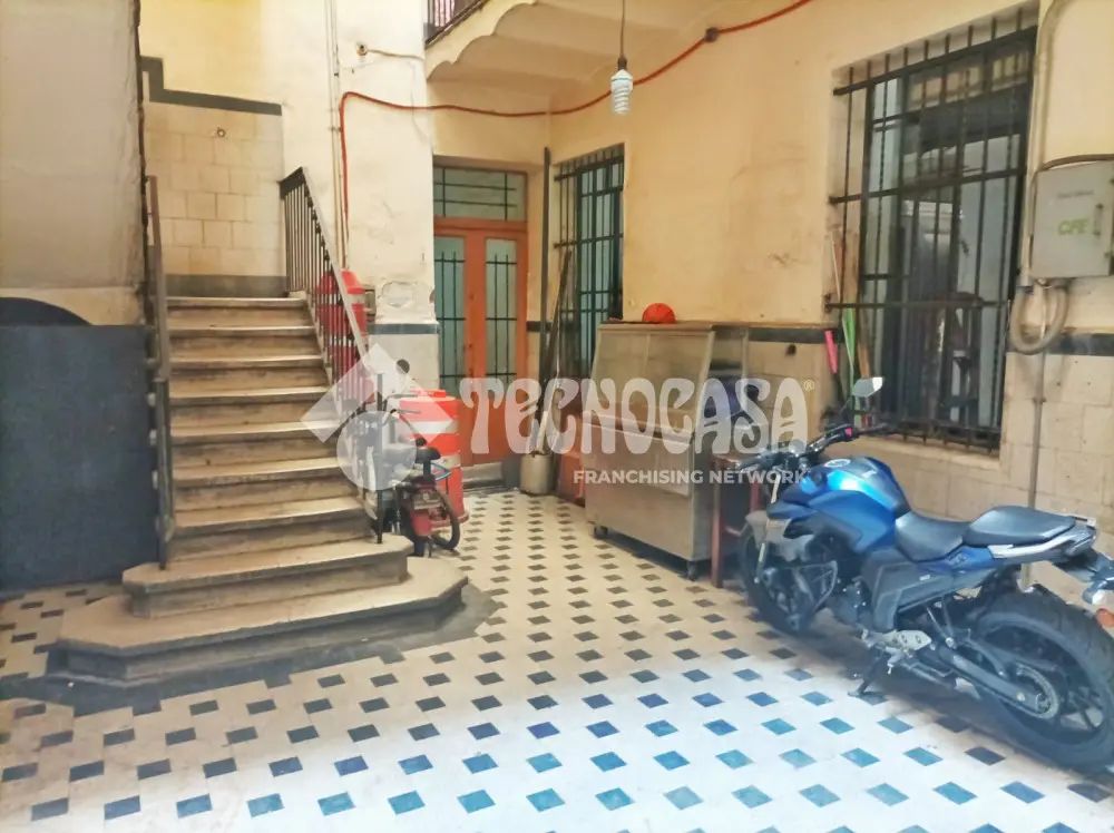 Edificio en Santa Maria la Ribera — foto 7