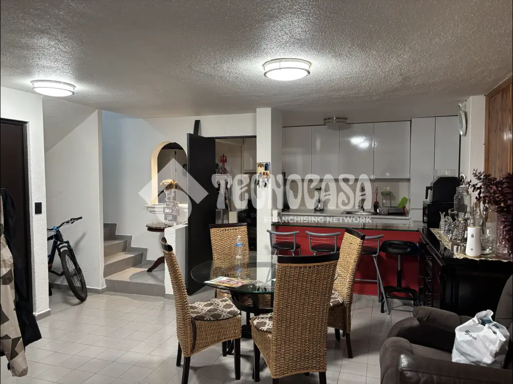 Casa en Condominio en Lomas Estrella — foto 4