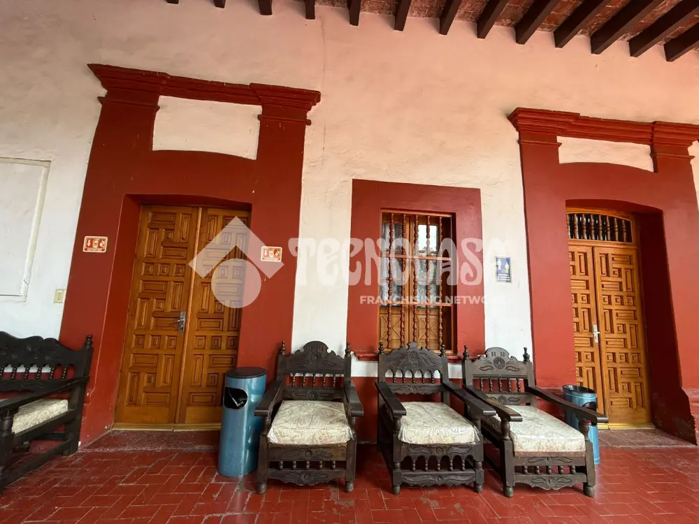 Local Comercial en Barrio Santa Catarina