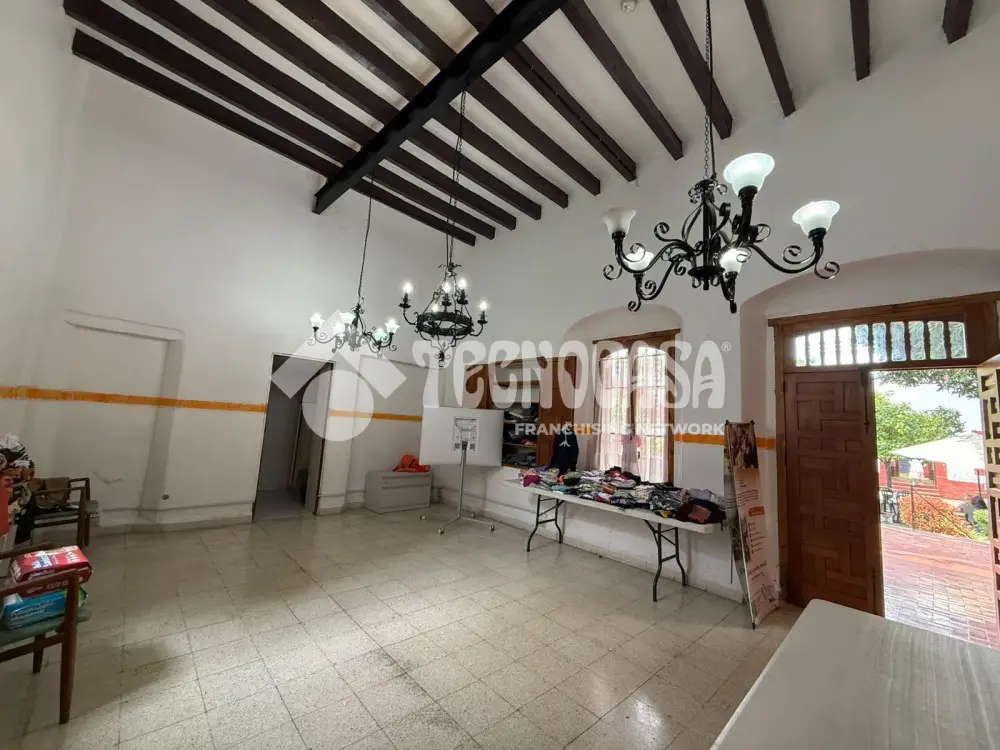 Local Comercial en Barrio Santa Catarina — foto 4