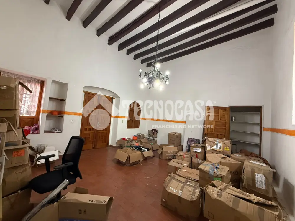 Local Comercial en Barrio Santa Catarina — foto 3