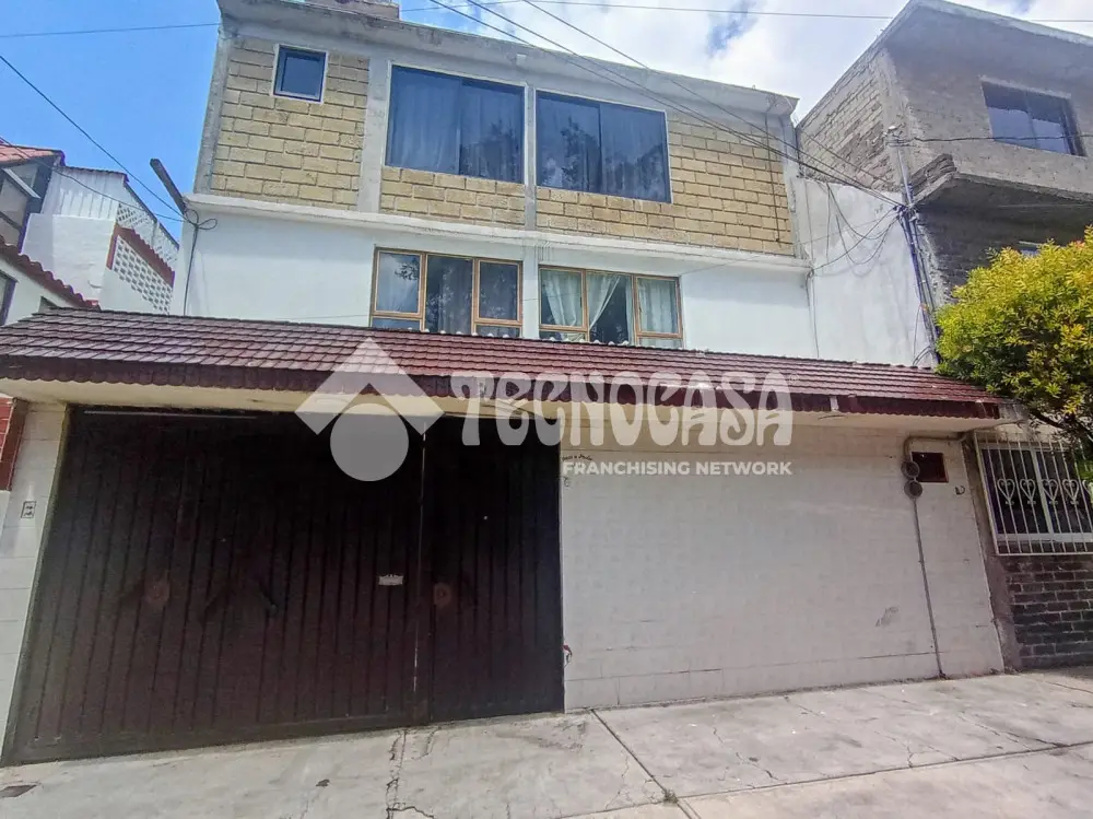 Casa en Viejo Ejido de Santa Ursula Coapa