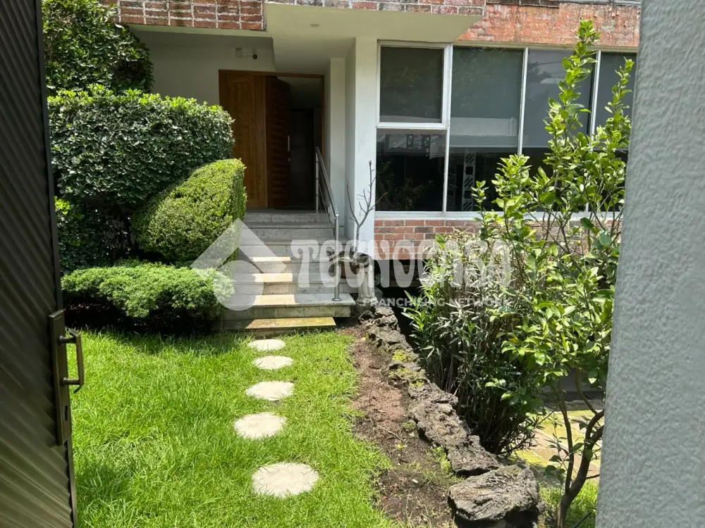 Casa en Bosques de Tarango — foto 4