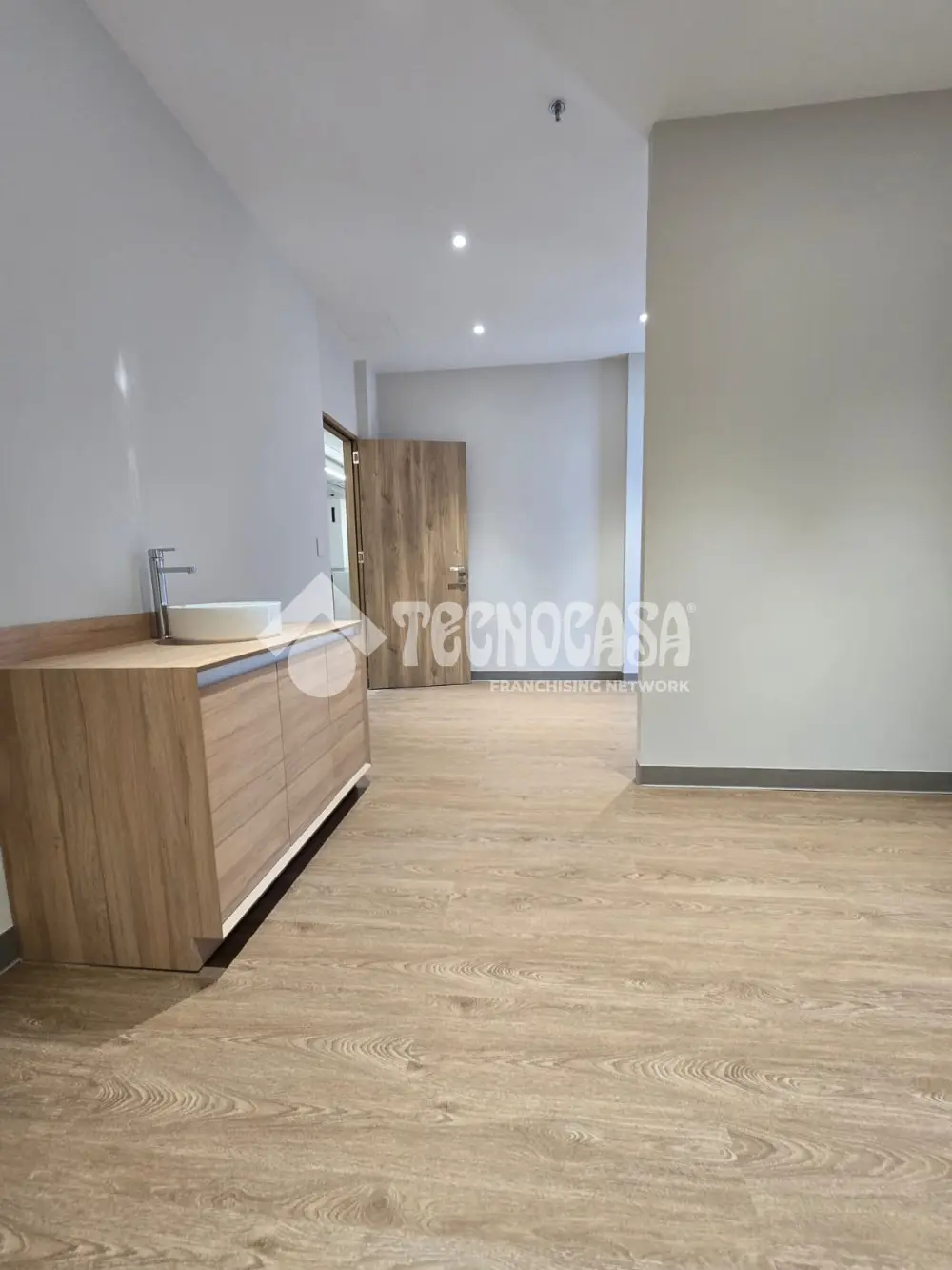 Consultorio en los Alpes — foto 7