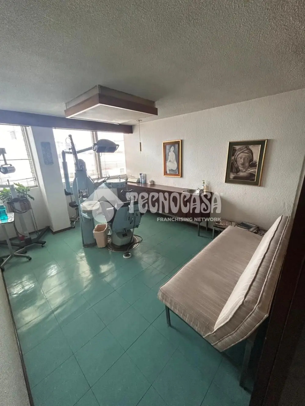 Consultorio en Napoles — foto 3
