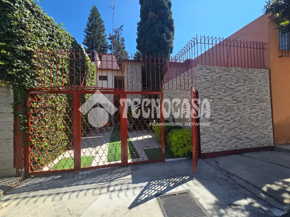 Casa en Residencial Villa Coapa