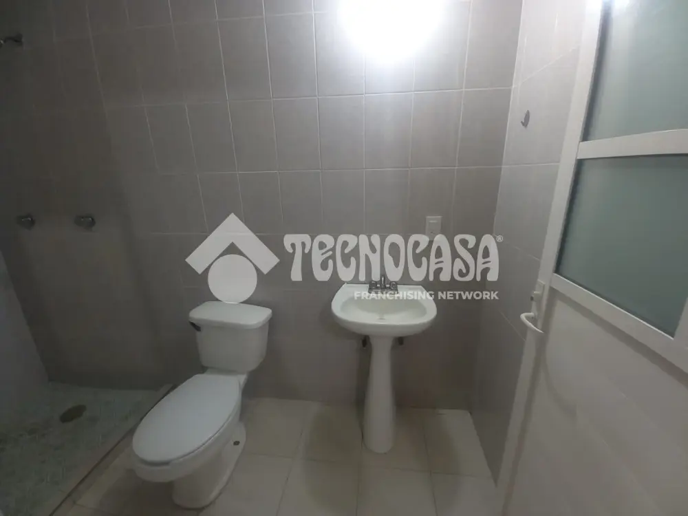 Departamento en Escuadron 201 — foto 4