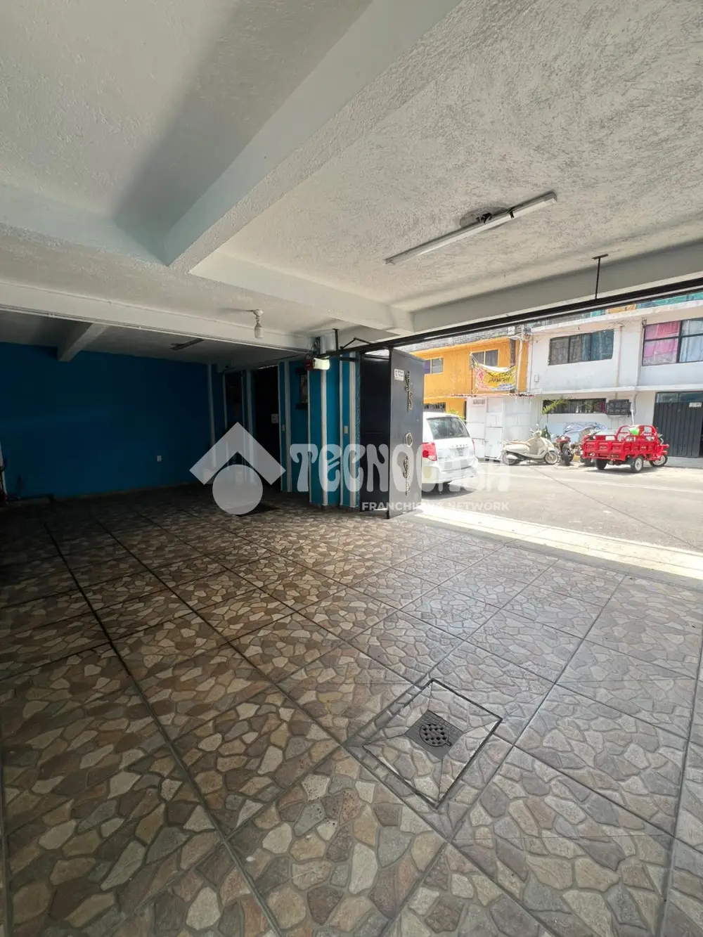 Edificio en Pedregal de Santo Domingo — foto 2