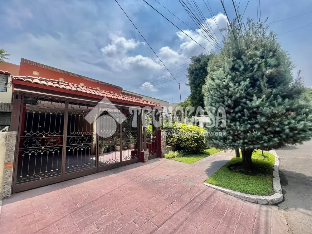 Casa en Chapalita