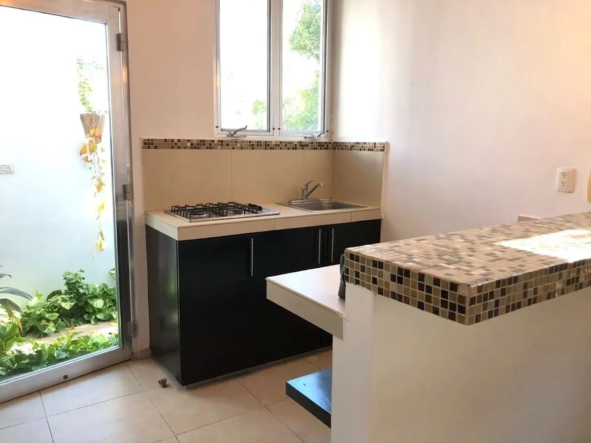 Departamento Amueblado 2 Recámaras en Rent, en Complejo Privado Cerca Altabrisa — foto 6