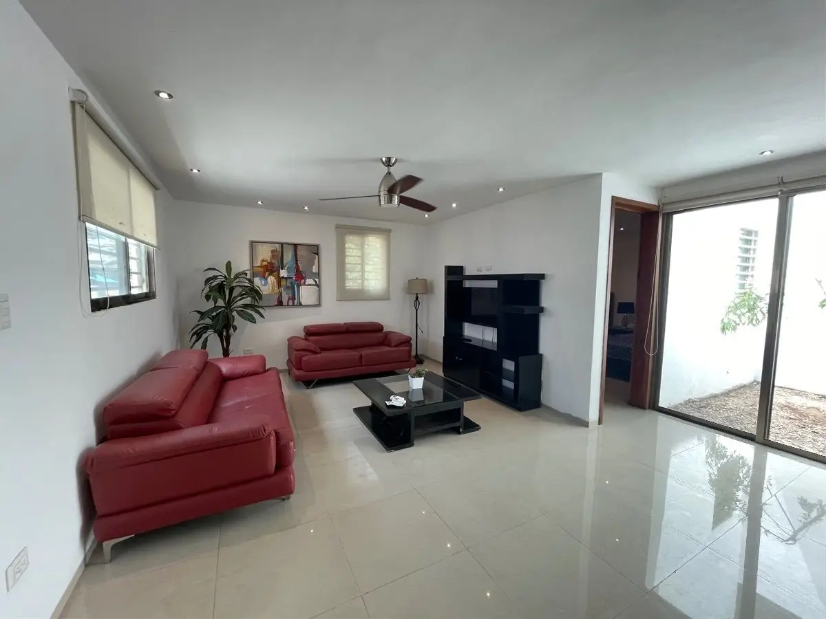 Renta de Departamento Amueblado 2 Hab -a 1 Cuadra de Periferico y Chichí Suárez — foto 4