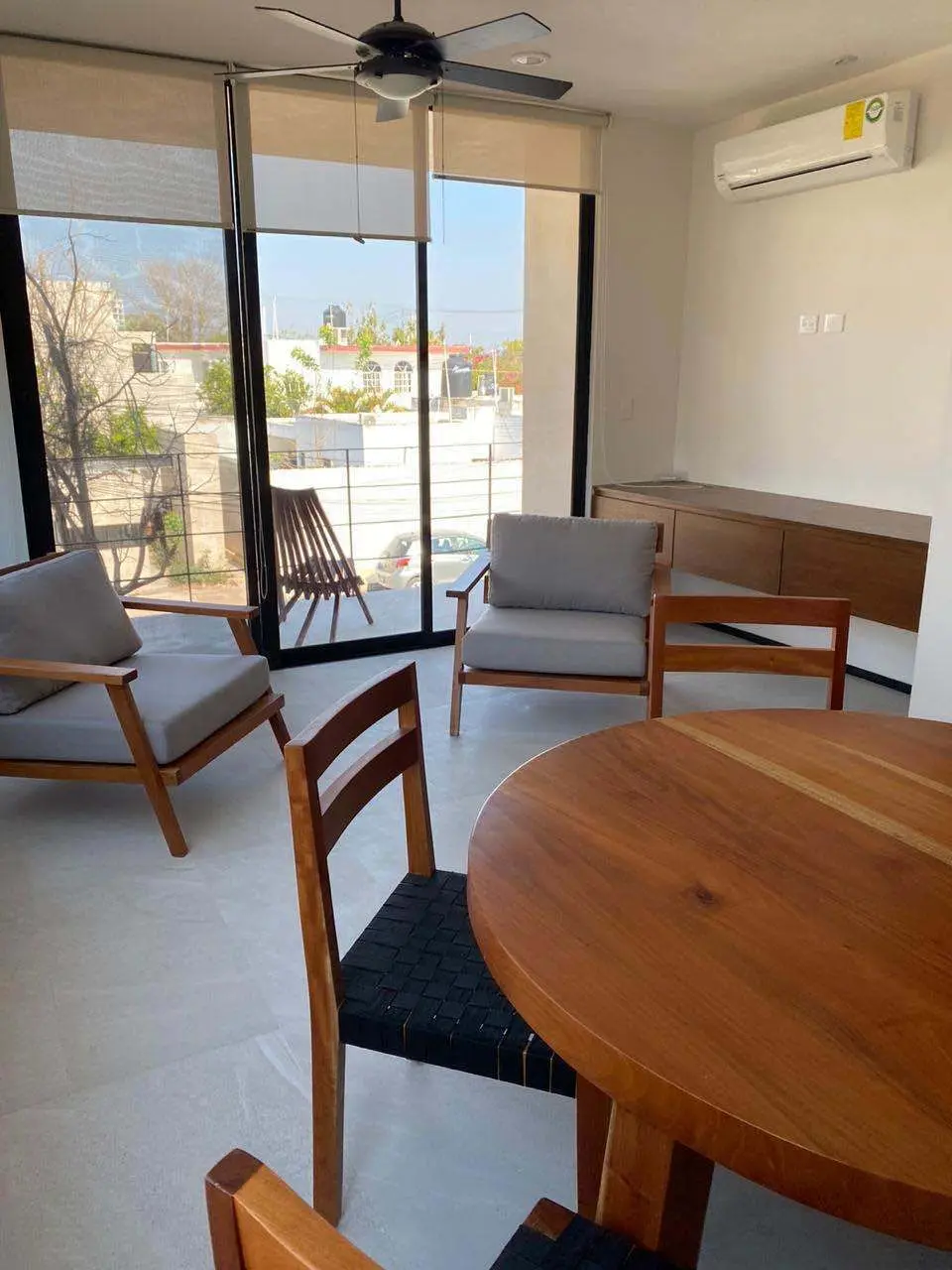 Departamento de 2 Recámaras Amueblado y Pet Friendly en Renta, en Montes de Amé — foto 2