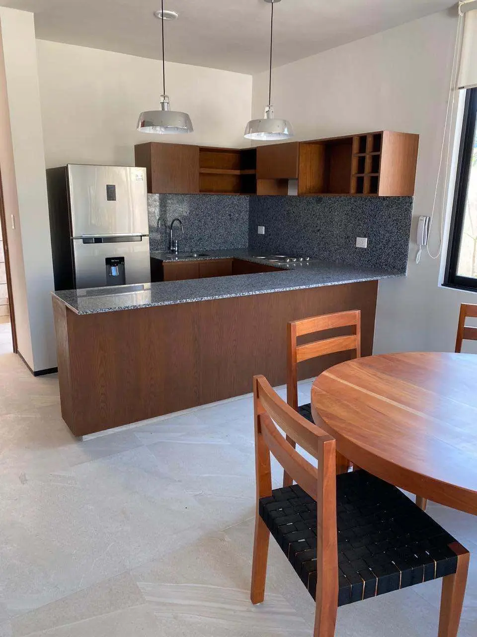 Departamento de 2 Recámaras Amueblado y Pet Friendly en Renta, en Montes de Amé — foto 4
