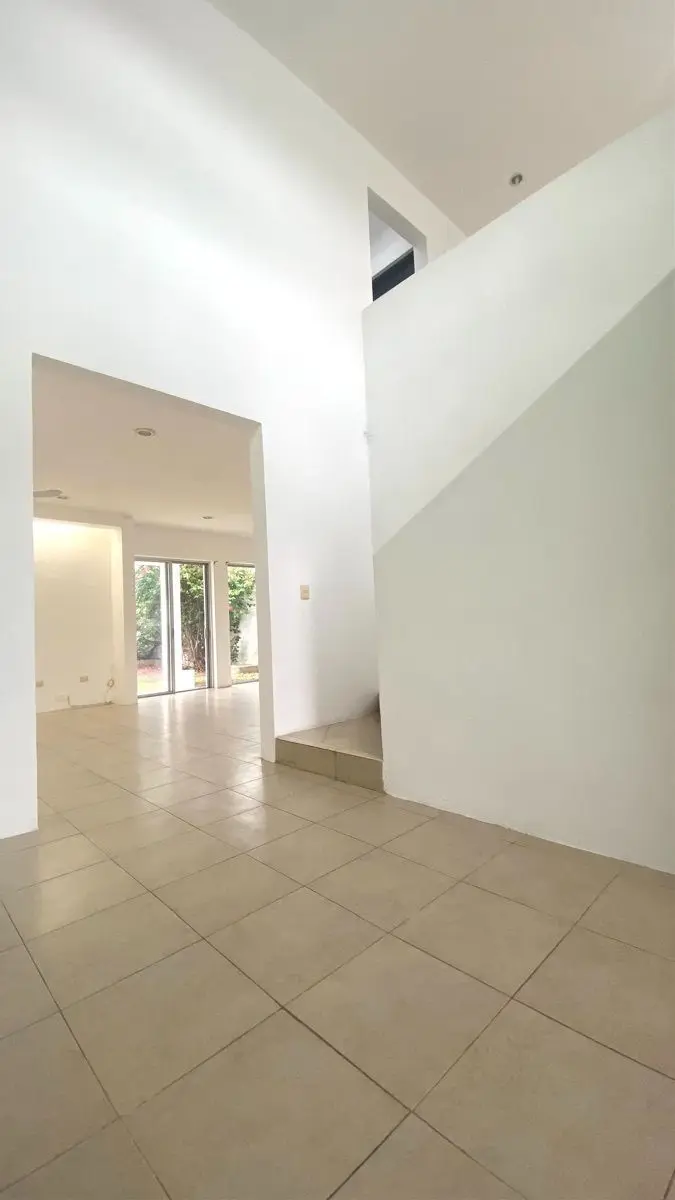 Casa en Renta Sin Amueblar en Vista Alegre Norte, 2 Recámaras, 2 Baños — foto 4