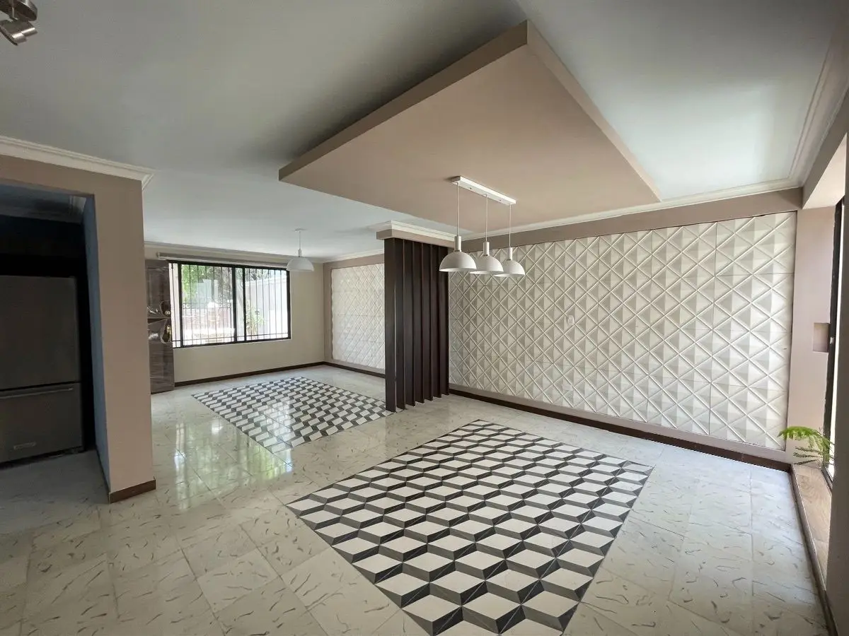 Casa de 1 Planta Remodelada en Venta en los Pinos - 3 Habitaciones — foto 5