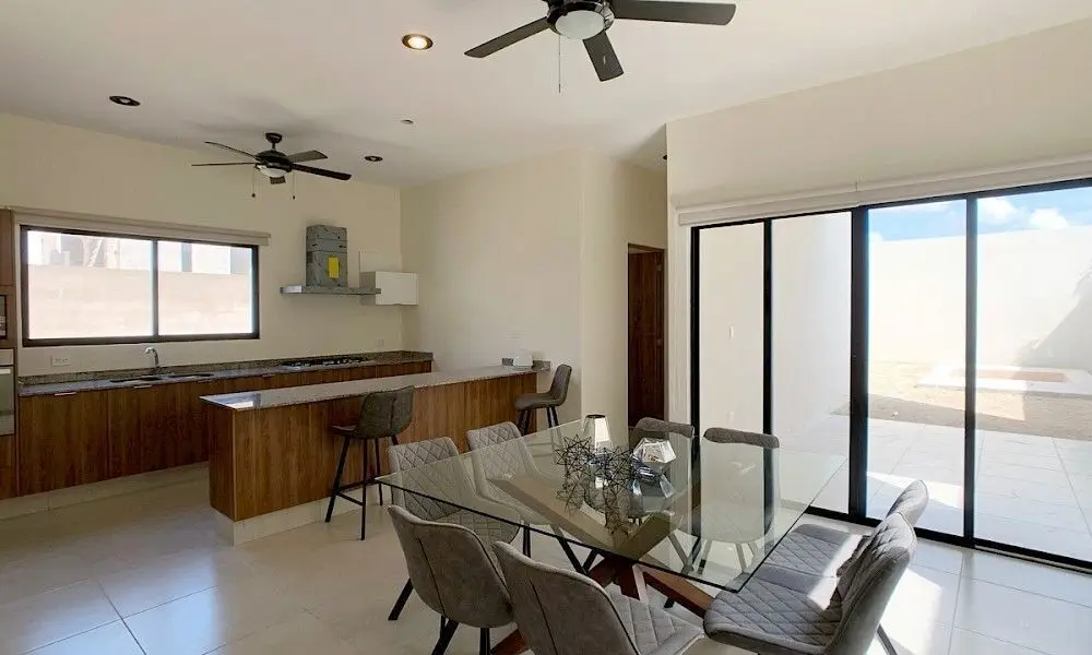 Townhouse en Venta Privada Moratta, 3 Recamaras y Alberca en Bellavista Dzityá — foto 4