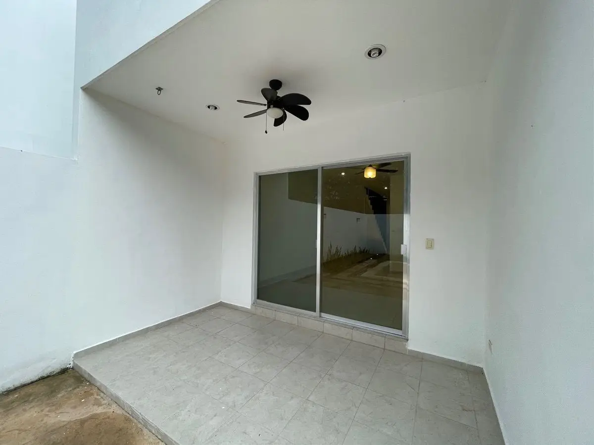 Casa en Renta de 3 Recámaras y Alberca en la Colonia Leandro Valle, Mérida — foto 6