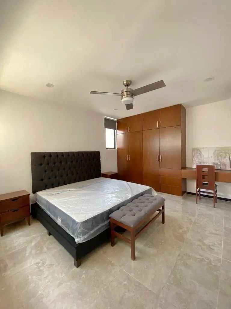 Departamento con Jacuzi Nuevo y Amueblado en Renta en Temozón Norte — foto 5