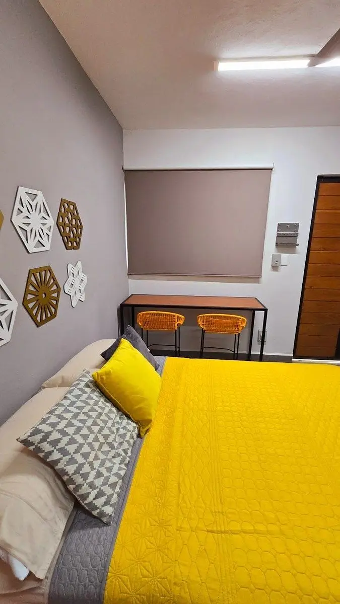 Estudio Amueblado en Renta en Planta Alta, a 3 Cuadras de Montecristo — foto 4