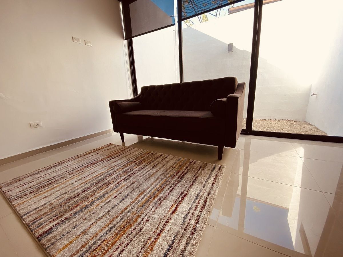 Townhouse Semi Amueblado en Renta en Temozón Norte, Cerca de Univ. Marista — foto 4