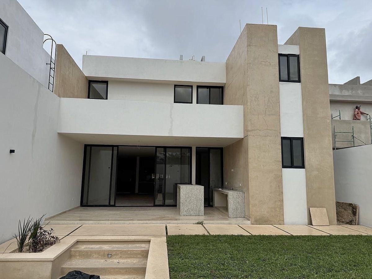 Casa en Venta en Temozón Norte en Privada Residencial — foto 2