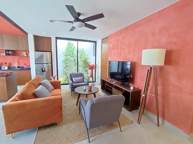 Townhouse Amueblado de 2 Recámaras en Temozón Norte en Renta — foto 2