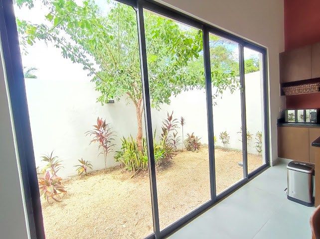 Townhouse Amueblado de 2 Recámaras en Temozón Norte en Renta — foto 5