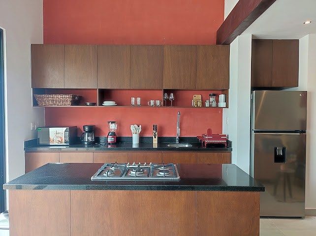 Townhouse Amueblado de 2 Recámaras en Temozón Norte en Renta — foto 7