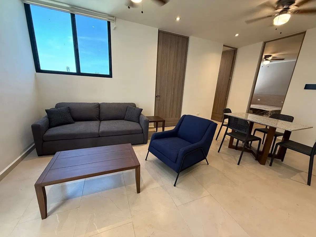 Departamento Amueblado de 2 Recámaras en Renta, al Norte de Mérida