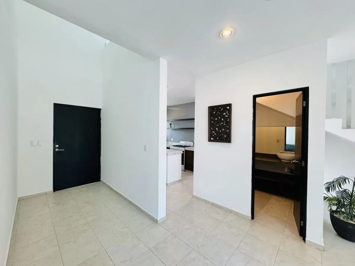 Casa en Renta Amueblada, 3 Recámaras y Alberca al Noreste de Mérida — foto 5
