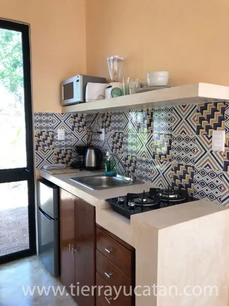 ¡Lote Enorme con Tres Lindas Casas en Izamal! ¡Muy Privado! — foto 5
