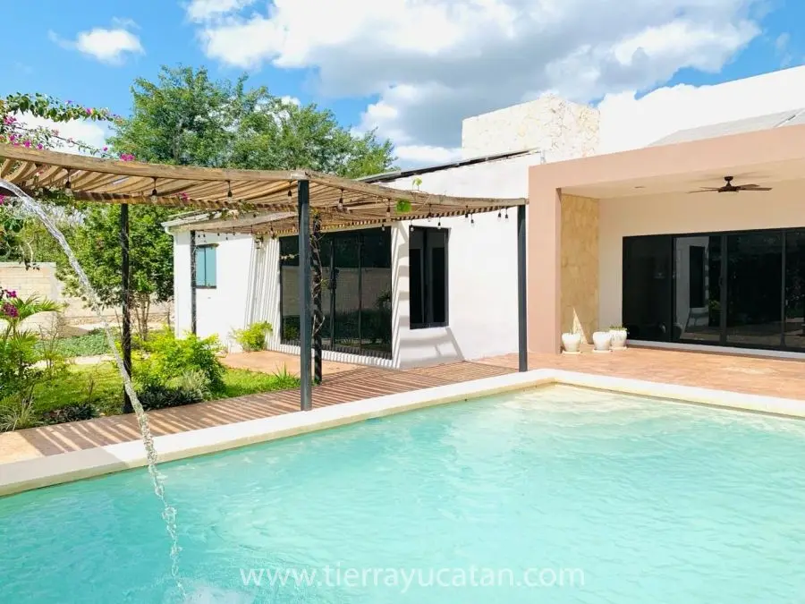 Quinta en Venta en Ticuch Valladolid, con Energía Solar, Ideal para un Retiro