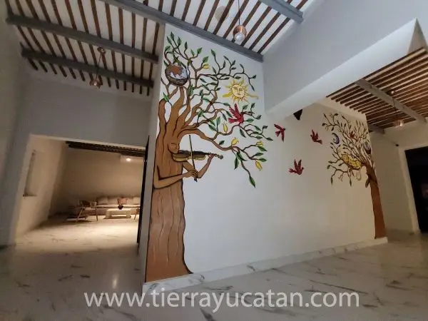 Hermosa Casa en el Centro de Mérida Remodelada con Garaje y Amplio Terreno. — foto 6