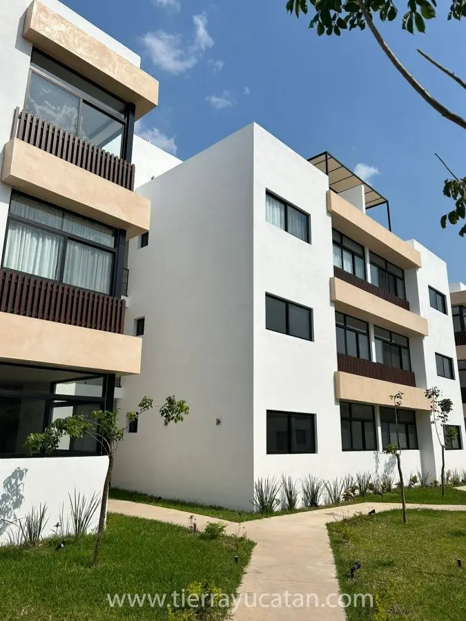 Apartamento Penthouse Amueblado en Azana Condominio Temozón, Llave en Mano, Completamente Nuevo — foto 2