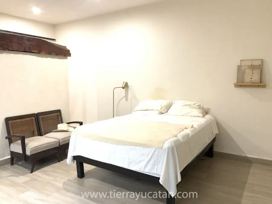 Una Encantadora Casa en el Barrio Mágico de la Ermita, Amueblada con Auténticas Antigüedades Yucatecas. — foto 6