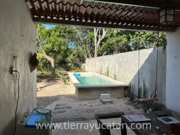 Casa de 2 Habitaciones Muy Linda y Limpia en un Lote Enorme - Motul — foto 2